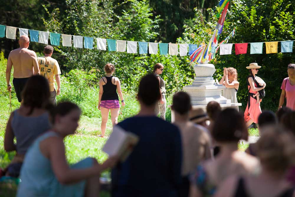 Longlife-Stupa-Europe-Center_07.jpg